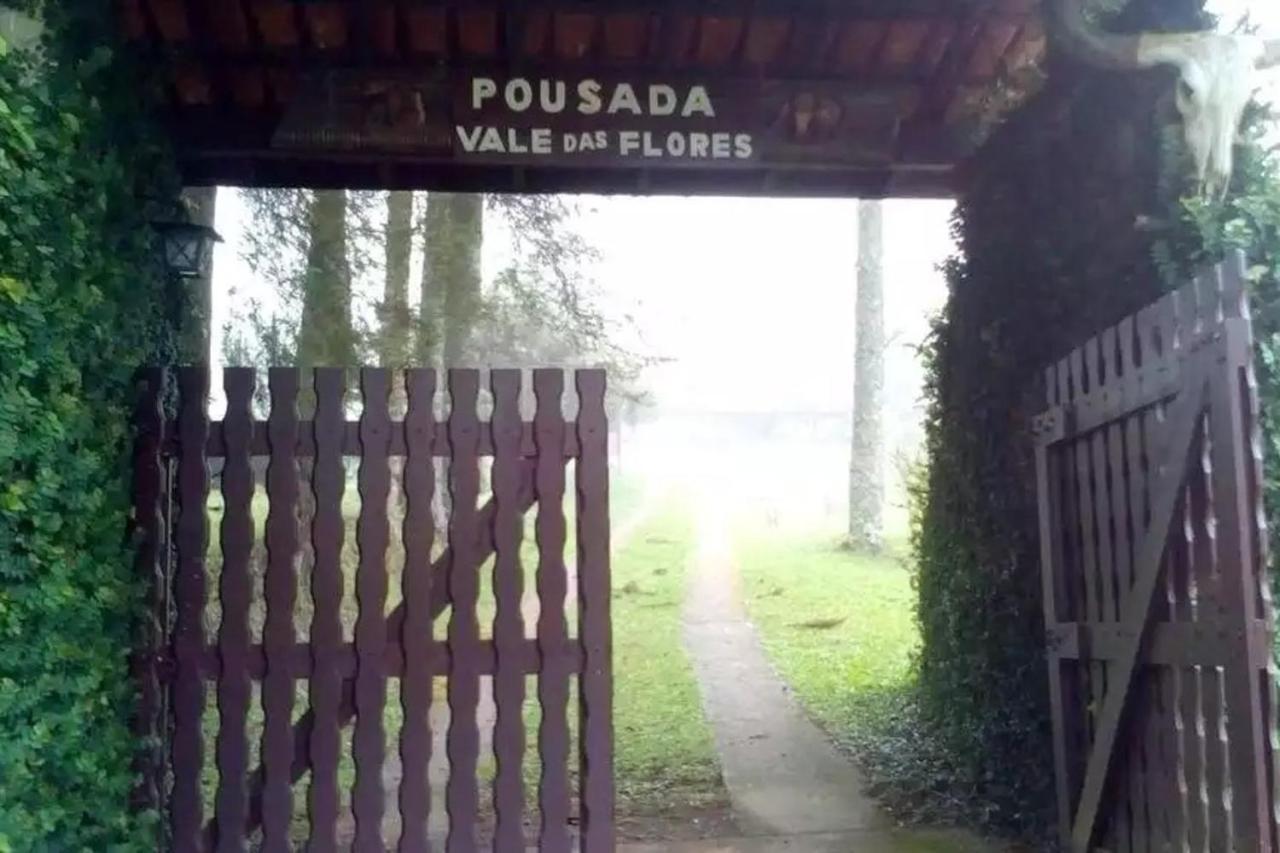 Pousada Vale Das Flores São Francisco Xavier Exterior foto